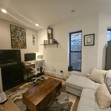 Modern 1-Bedroom In Manhattan-New York, Ny